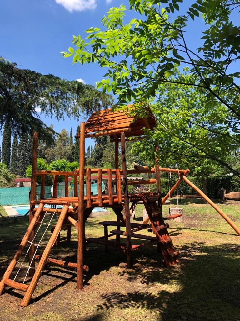 Вілла Ezeiza Quinta Cedro Azul 10 Min Del Aeropuerto Екстер'єр фото